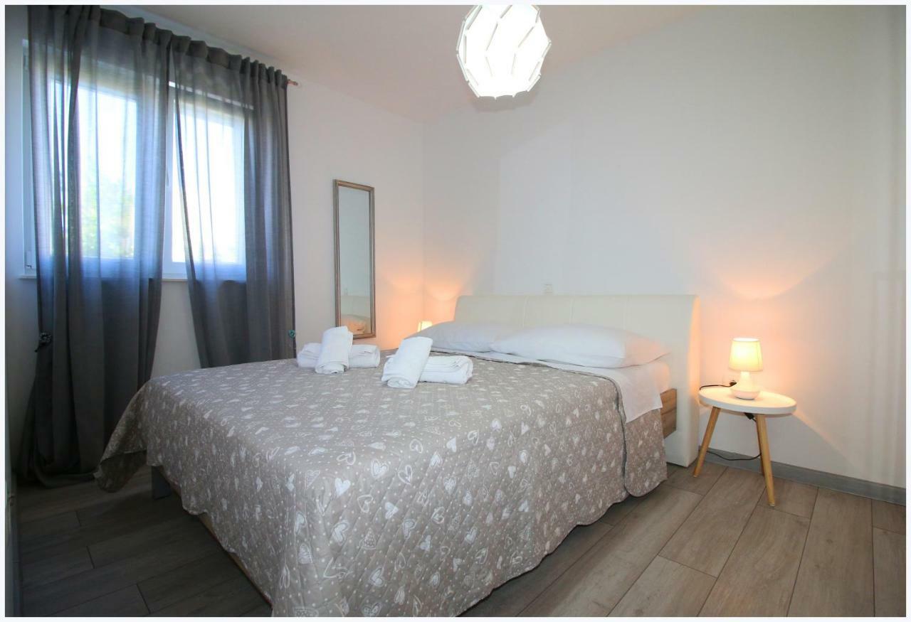 Apartments Silver Beauty Rogoznica  Dış mekan fotoğraf