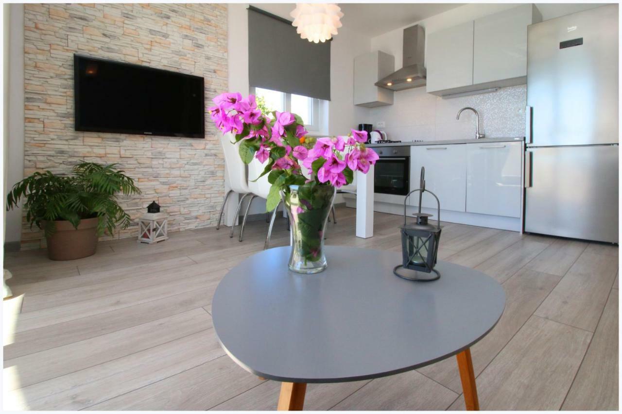 Apartments Silver Beauty Rogoznica  Dış mekan fotoğraf